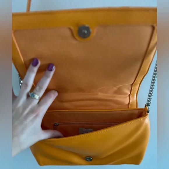 Orange Quilted Chain Shoulder Cross Body Adjustable Fall Bag Purse - Picture 5 of 5